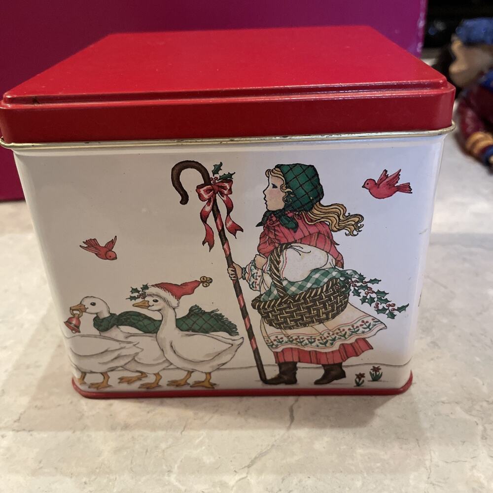Peggy Jo Ackley Tin Christmas Geese Keller Charles Chocolate Square 4" Girl